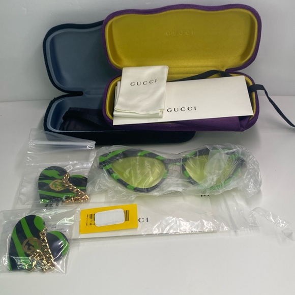 💯- New Authentic GG0978s 006 GUCCI Zebra-print cat-eye sunglasses - Picture 17 of 17